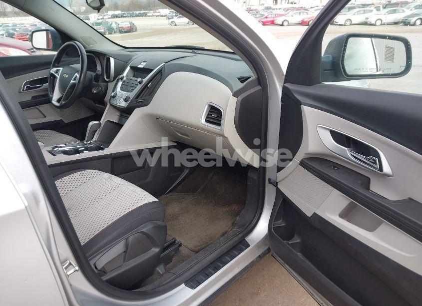 Photo 5 of 2011 Chevrolet Equinox LS (VIN 2GNALBEC1B1332344)