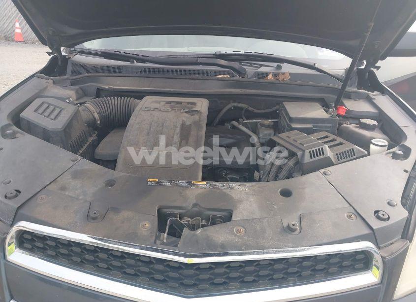 Photo 10 of 2011 Chevrolet Equinox LS (VIN 2GNALBEC2B1202931)