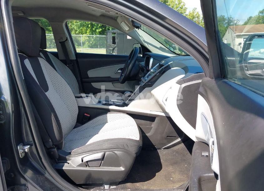 Photo 5 of 2011 Chevrolet Equinox LS (VIN 2GNALBEC3B1190918)