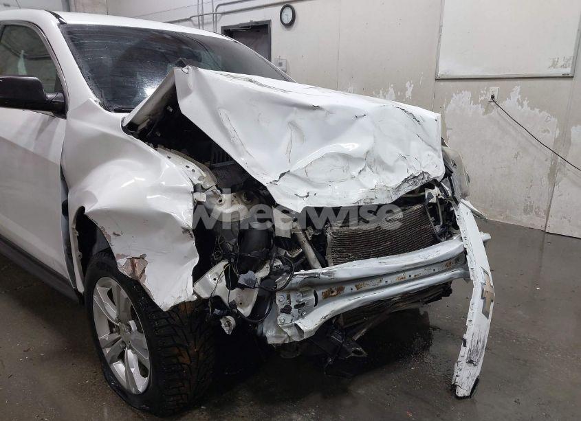 Photo 6 of 2011 Chevrolet Equinox LS (VIN 2GNALBEC3B1334774)