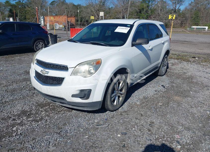Photo 2 of 2011 Chevrolet Equinox LS (VIN 2GNALBEC4B1154946)