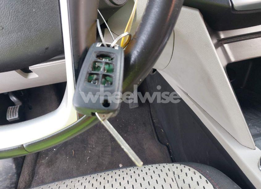 Photo 11 of 2011 Chevrolet Equinox LS (VIN 2GNALBEC4B1192094)