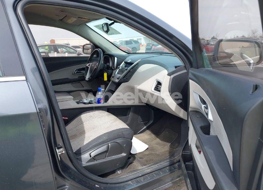 Photo 5 of 2011 Chevrolet Equinox LS (VIN 2GNALBEC4B1192094)