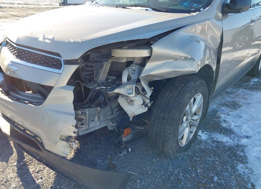 Photo 6 of 2011 Chevrolet Equinox LS (VIN 2GNALBEC4B1203174)