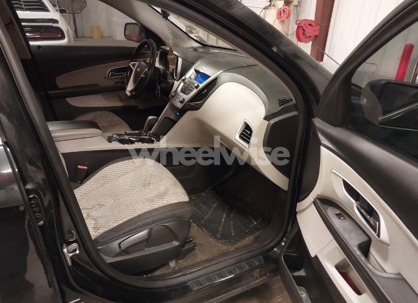 Photo 5 of 2011 Chevrolet Equinox LS (VIN 2GNALBEC4B1284550)