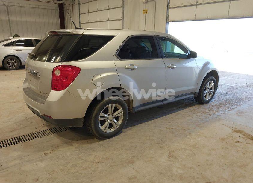 Photo 4 of 2011 Chevrolet Equinox LS (VIN 2GNALBEC5B1224647)