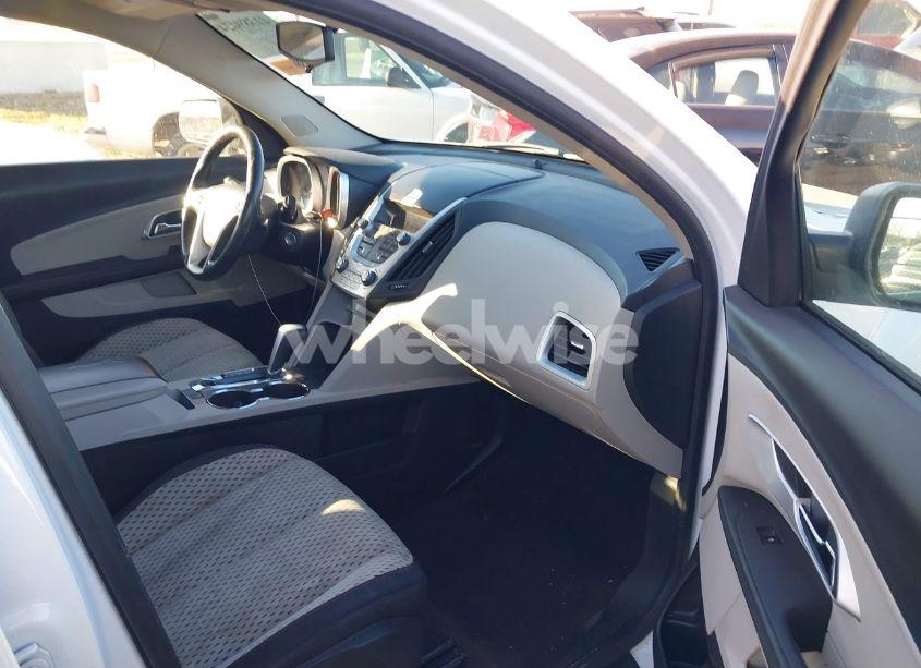 Photo 5 of 2011 Chevrolet Equinox LS (VIN 2GNALBEC5B1320620)