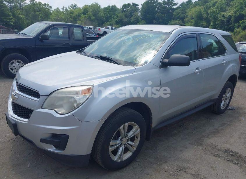 Photo 2 of 2011 Chevrolet Equinox LS (VIN 2GNALBEC6B1153300)