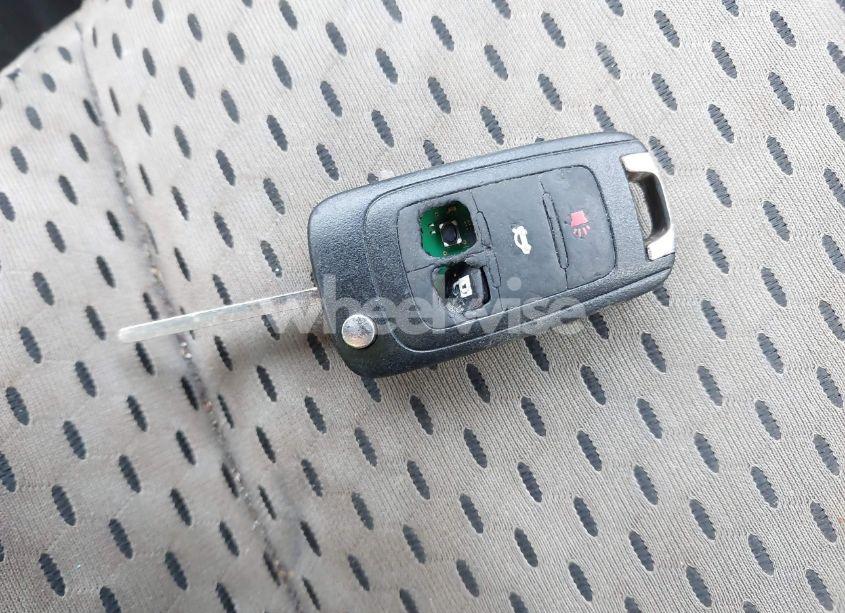 Photo 11 of 2011 Chevrolet Equinox LS (VIN 2GNALBEC6B1214810)