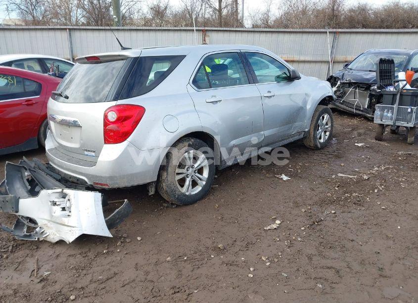 Photo 4 of 2011 Chevrolet Equinox LS (VIN 2GNALBEC6B1214810)