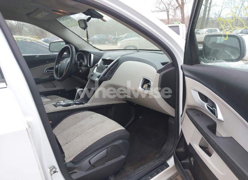 Photo 5 of 2011 Chevrolet Equinox LS (VIN 2GNALBEC7B1214492)