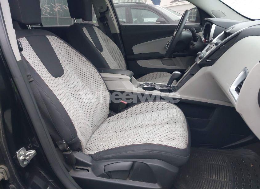 Photo 5 of 2011 Chevrolet Equinox LS (VIN 2GNALBEC7B1235438)