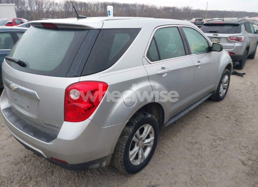 Photo 4 of 2011 Chevrolet Equinox LS (VIN 2GNALBEC8B1265502)
