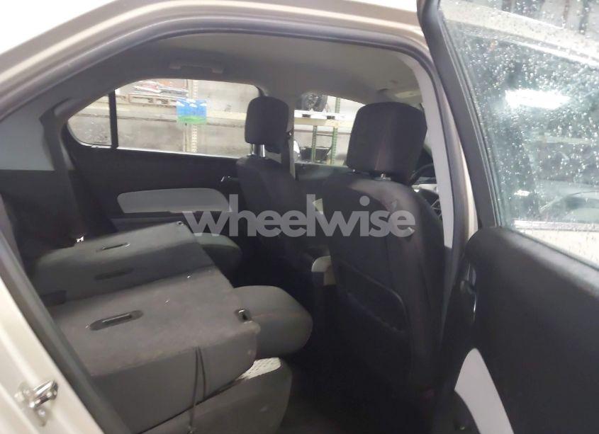 Photo 8 of 2011 Chevrolet Equinox LS (VIN 2GNALBEC9B1189885)