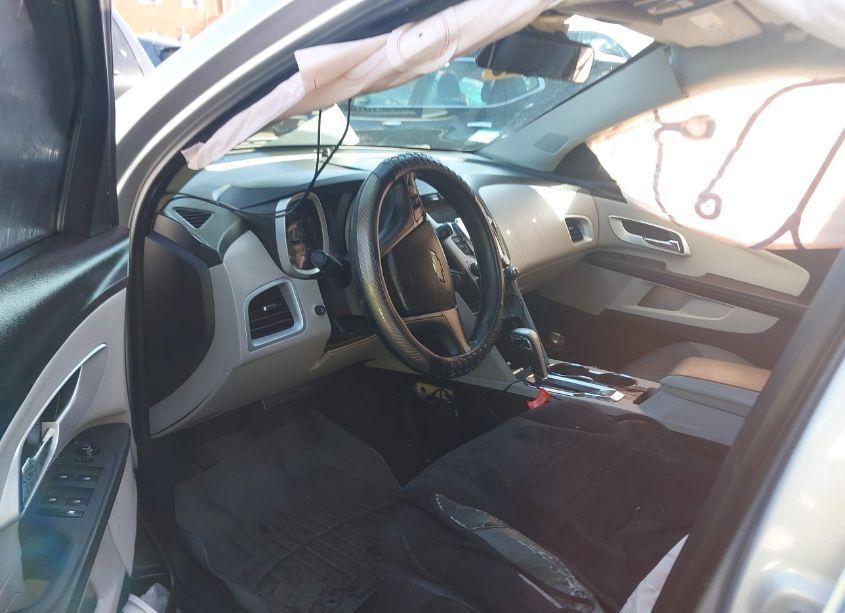 Photo 5 of 2011 Chevrolet Equinox LS (VIN 2GNALBECXB1212462)