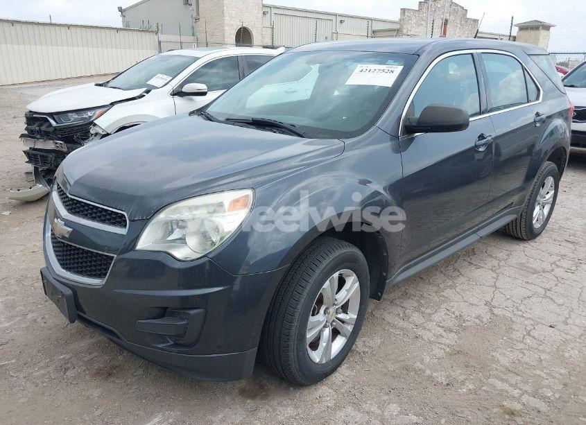 Photo 2 of 2011 Chevrolet Equinox LS (VIN 2GNALBECXB1256249)