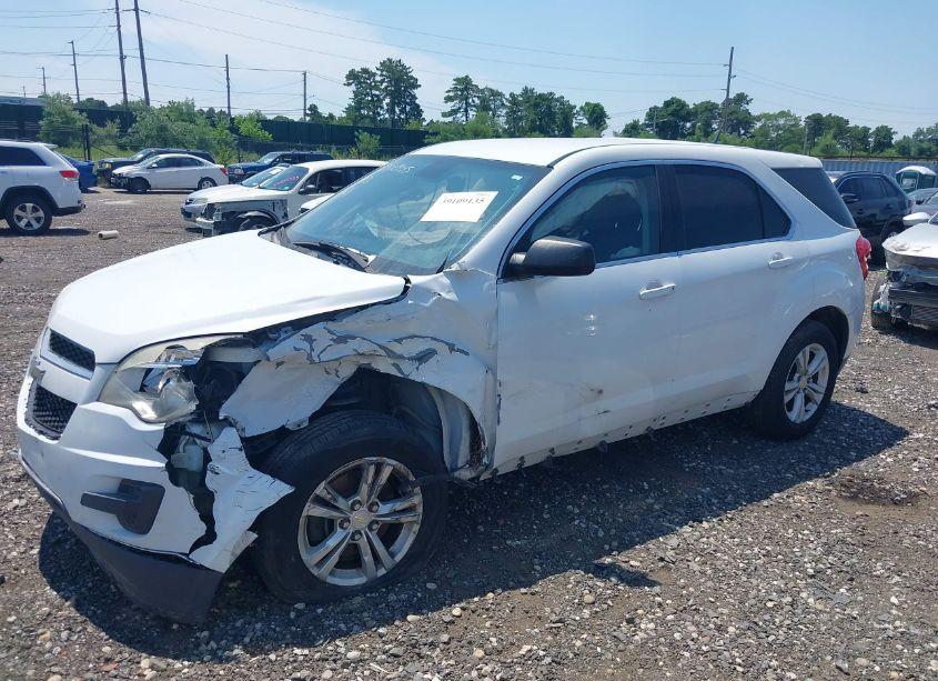 Photo 2 of 2012 Chevrolet Equinox LS (VIN 2GNALBEK0C1326933)