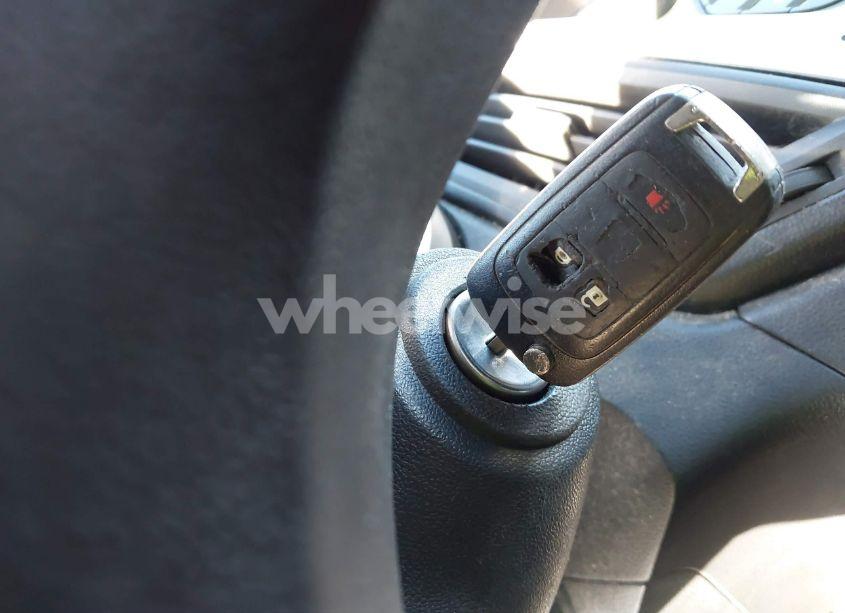 Photo 11 of 2012 Chevrolet Equinox LS (VIN 2GNALBEK0C1335535)