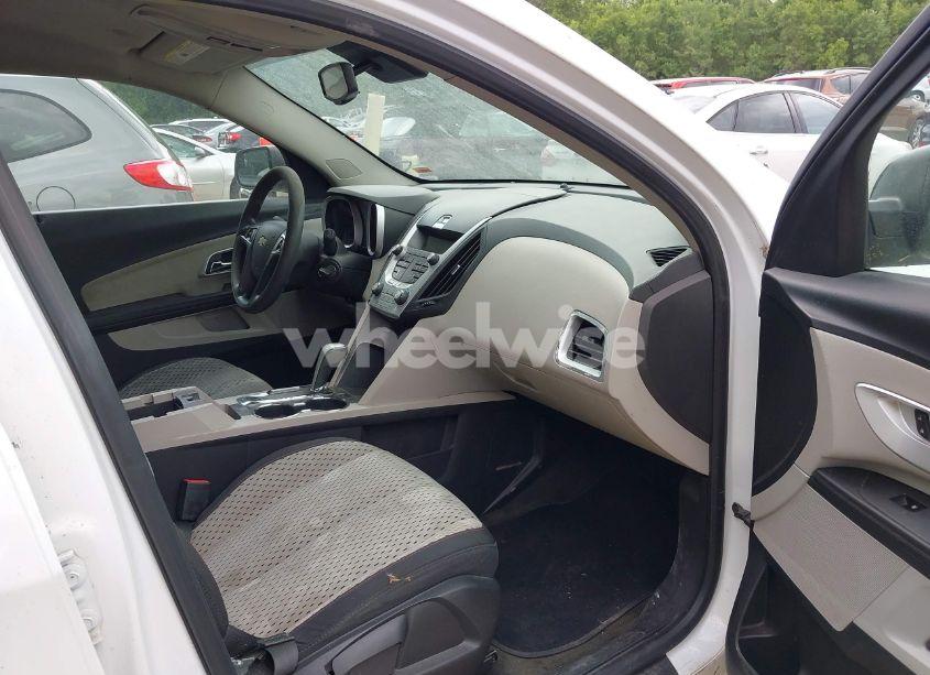 Photo 5 of 2012 Chevrolet Equinox LS (VIN 2GNALBEK0C6254358)