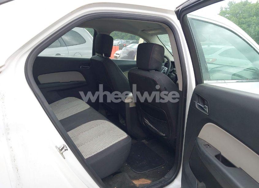 Photo 8 of 2012 Chevrolet Equinox LS (VIN 2GNALBEK0C6254358)