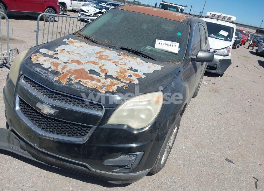 Photo 2 of 2012 Chevrolet Equinox LS (VIN 2GNALBEK0C6324442)