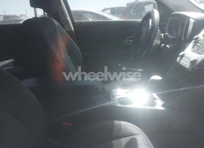 Photo 5 of 2012 Chevrolet Equinox LS (VIN 2GNALBEK0C6324442)