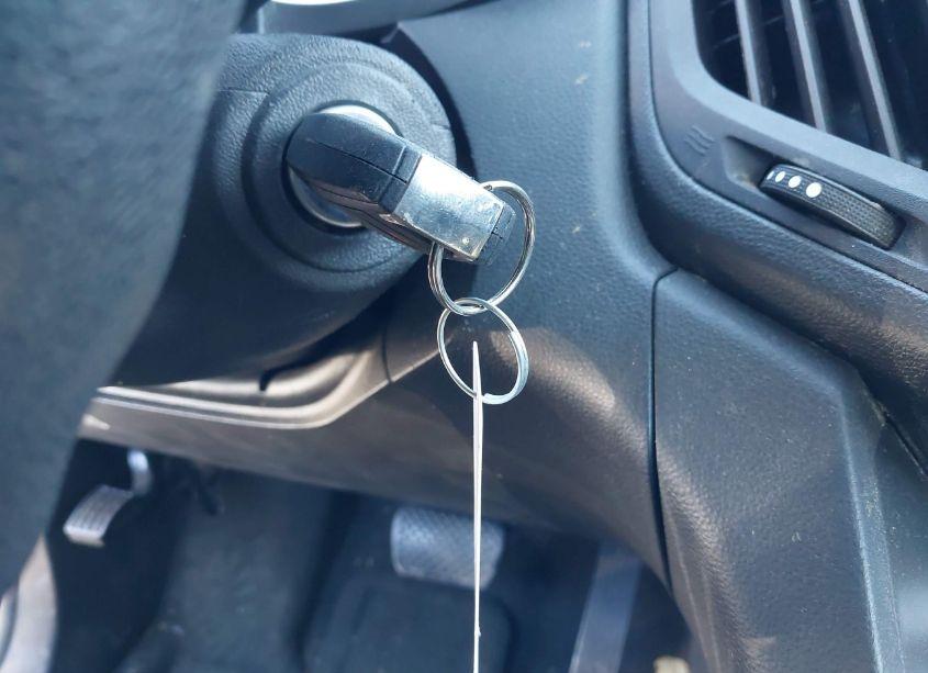 Photo 11 of 2013 Chevrolet Equinox LS (VIN 2GNALBEK0D1150306)