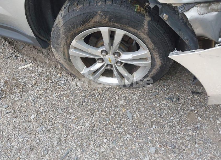 Photo 20 of 2013 Chevrolet Equinox LS (VIN 2GNALBEK0D1269599)