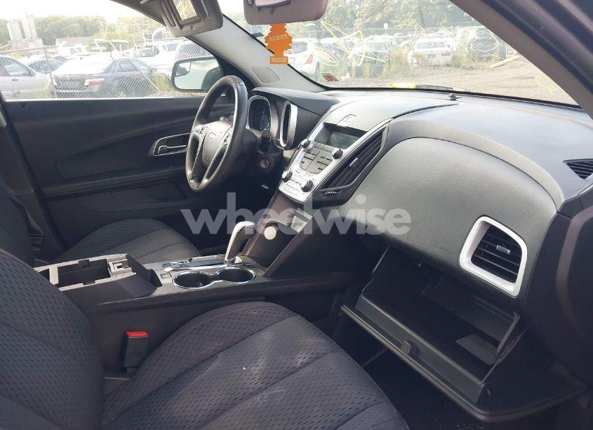 Photo 5 of 2013 Chevrolet Equinox LS (VIN 2GNALBEK0D6156206)