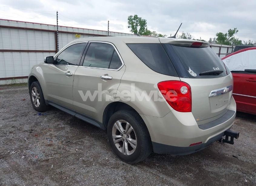 Photo 3 of 2013 Chevrolet Equinox LS (VIN 2GNALBEK0D6318352)