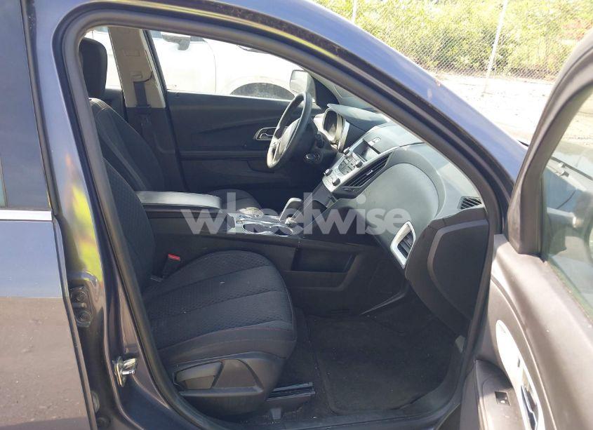 Photo 5 of 2013 Chevrolet Equinox LS (VIN 2GNALBEK0D6324670)