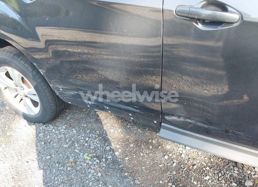 Photo 6 of 2014 Chevrolet Equinox 1LT (VIN 2GNALBEK0E6372574)