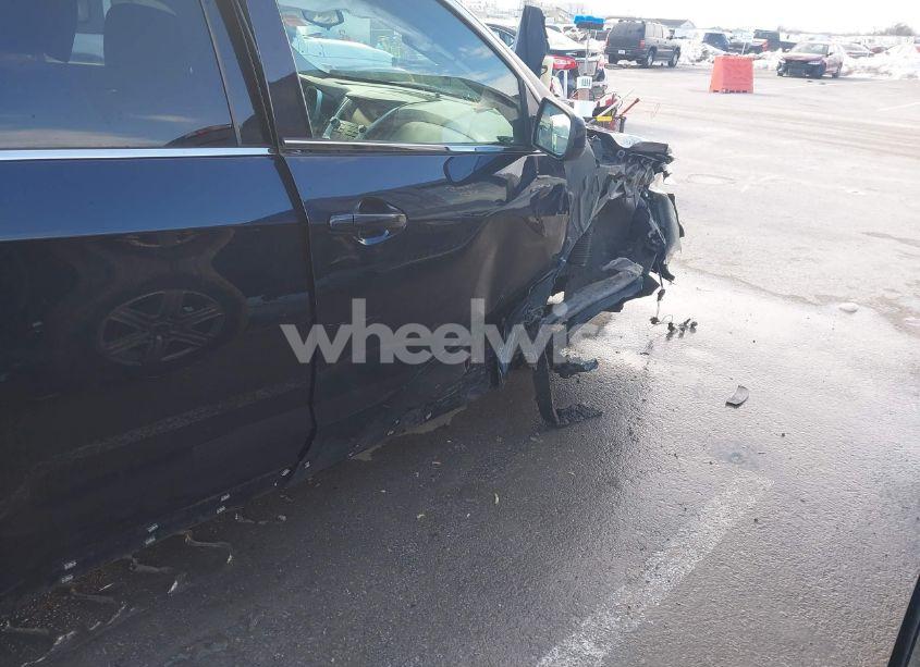 Photo 16 of 2015 Chevrolet Equinox 1LT (VIN 2GNALBEK0F1175001)