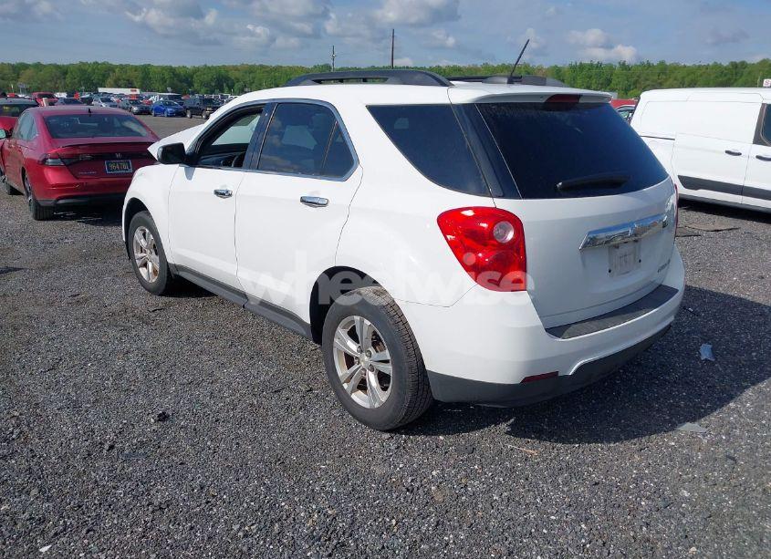 Photo 3 of 2015 Chevrolet Equinox 1LT (VIN 2GNALBEK0F6112273)