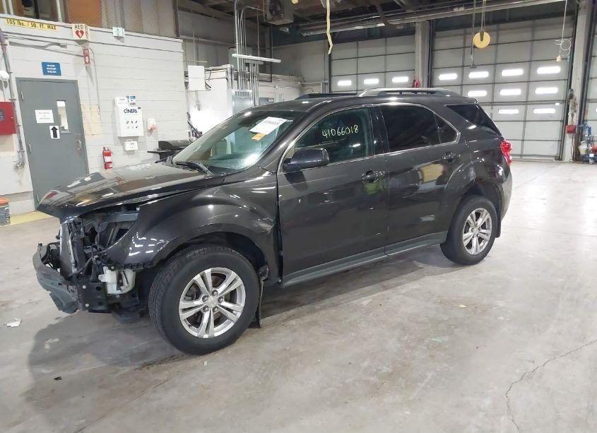 Photo 2 of 2015 Chevrolet Equinox 1LT (VIN 2GNALBEK0F6138758)