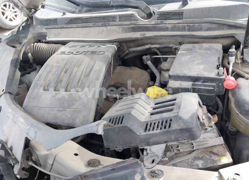 Photo 10 of 2015 Chevrolet Equinox 1LT (VIN 2GNALBEK0F6141871)