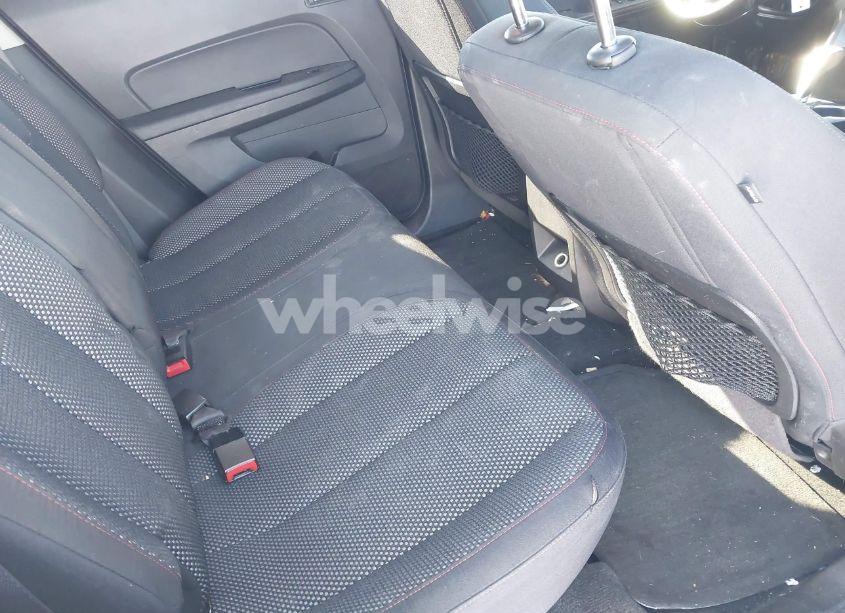 Photo 8 of 2015 Chevrolet Equinox 1LT (VIN 2GNALBEK0F6397346)