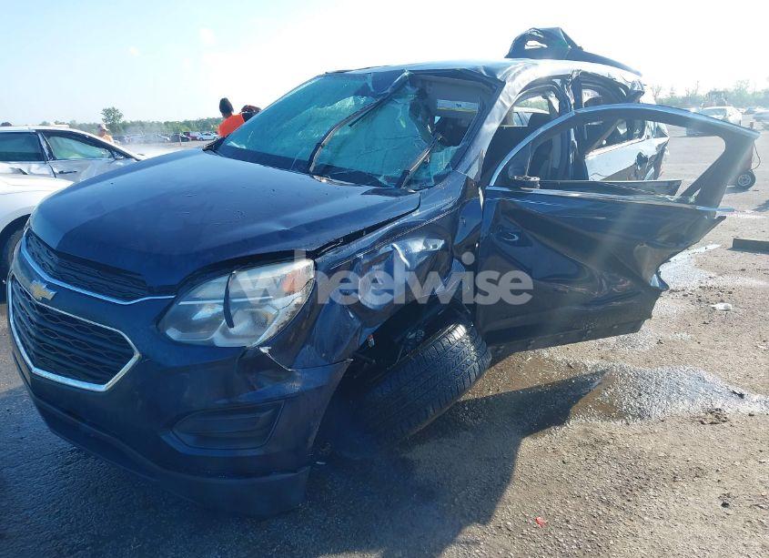 Photo 2 of 2016 Chevrolet Equinox LS (VIN 2GNALBEK0G1110814)