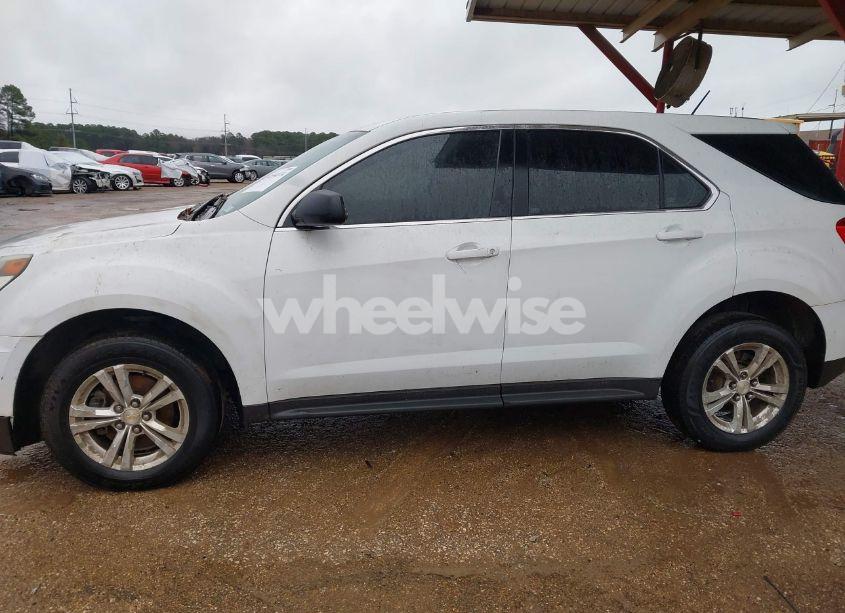 Photo 14 of 2016 Chevrolet Equinox LS (VIN 2GNALBEK0G1110912)