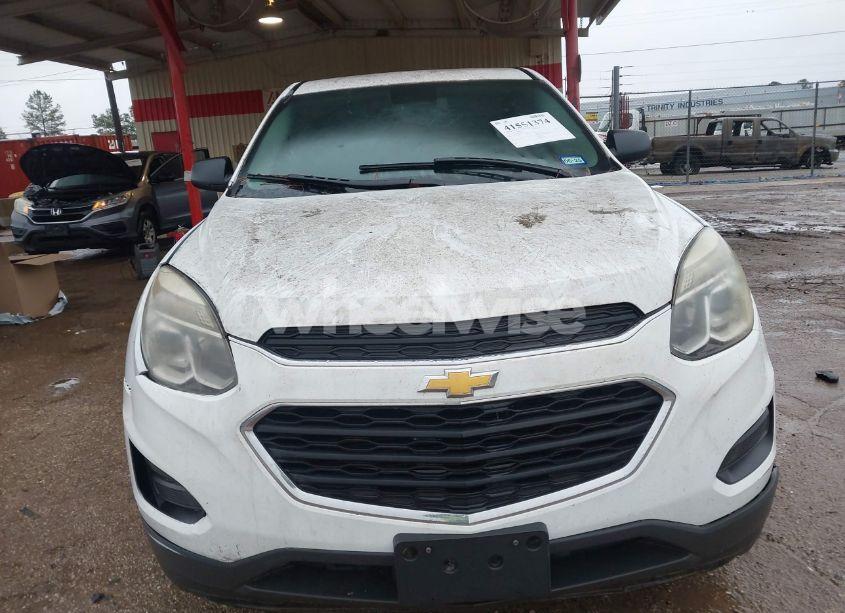 Photo 6 of 2016 Chevrolet Equinox LS (VIN 2GNALBEK0G1110912)