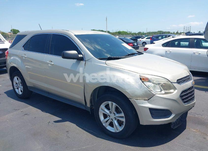 2016 Chevrolet Equinox LS (VIN 2GNALBEK0G1112062) main photo