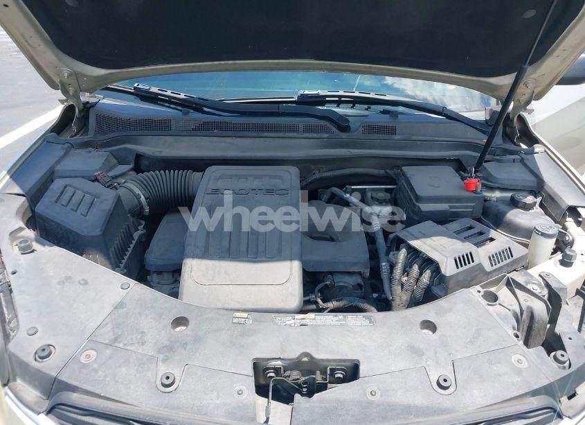 Photo 10 of 2016 Chevrolet Equinox LS (VIN 2GNALBEK0G1112062)