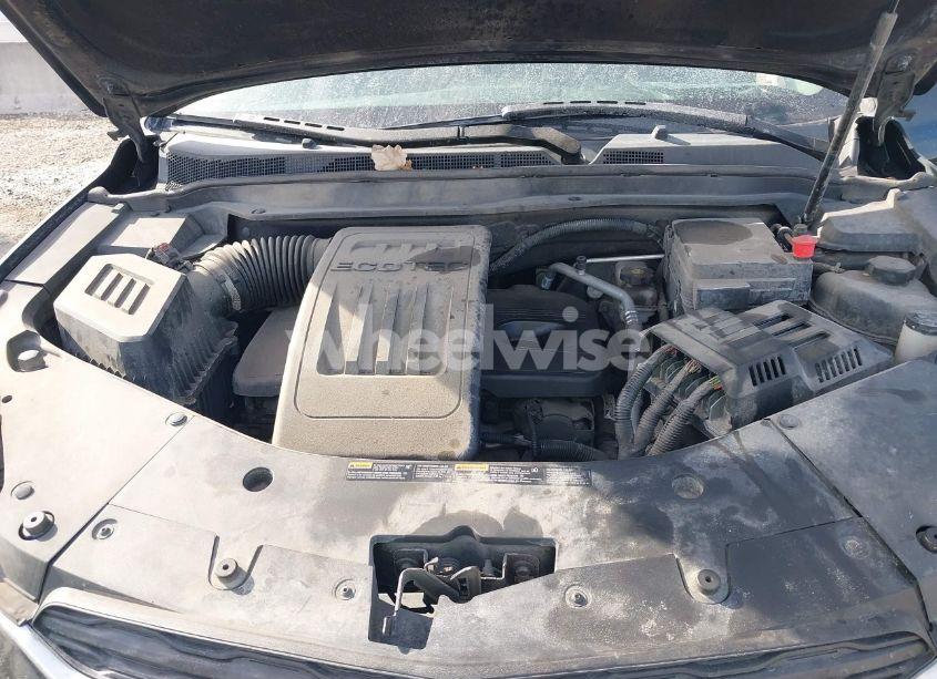 Photo 10 of 2016 Chevrolet Equinox LS (VIN 2GNALBEK0G1136717)