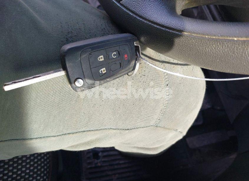 Photo 11 of 2016 Chevrolet Equinox LS (VIN 2GNALBEK0G1136717)