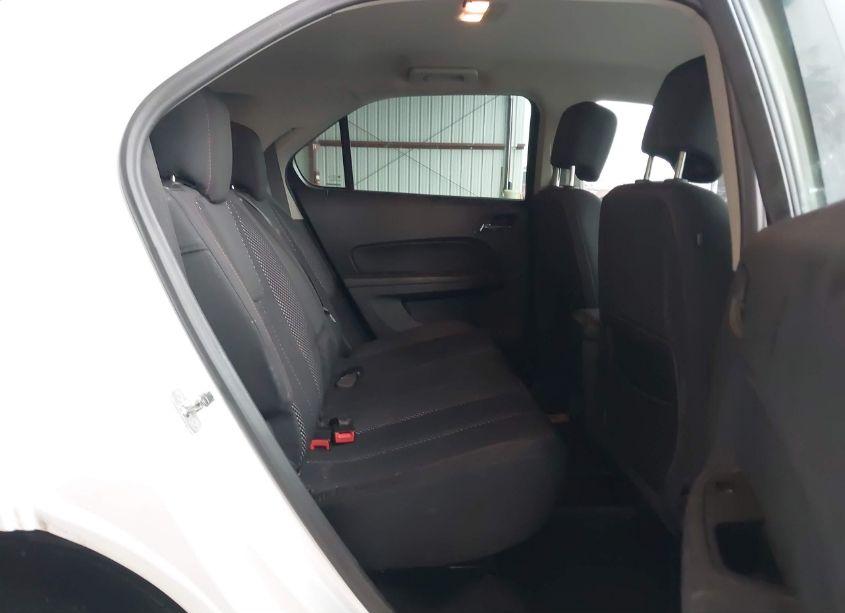 Photo 8 of 2016 Chevrolet Equinox LS (VIN 2GNALBEK0G1170169)