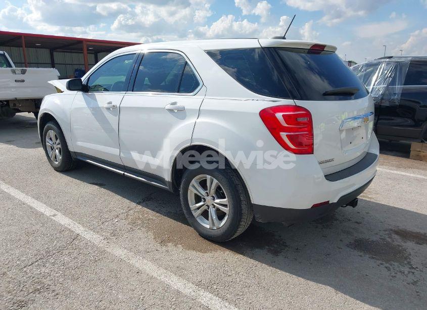 Photo 3 of 2017 Chevrolet Equinox LS (VIN 2GNALBEK0H1505187)