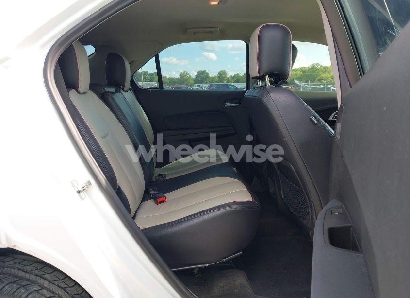 Photo 8 of 2017 Chevrolet Equinox LS (VIN 2GNALBEK0H1505187)