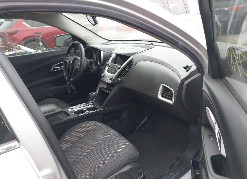 Photo 5 of 2017 Chevrolet Equinox LS (VIN 2GNALBEK0H1524919)