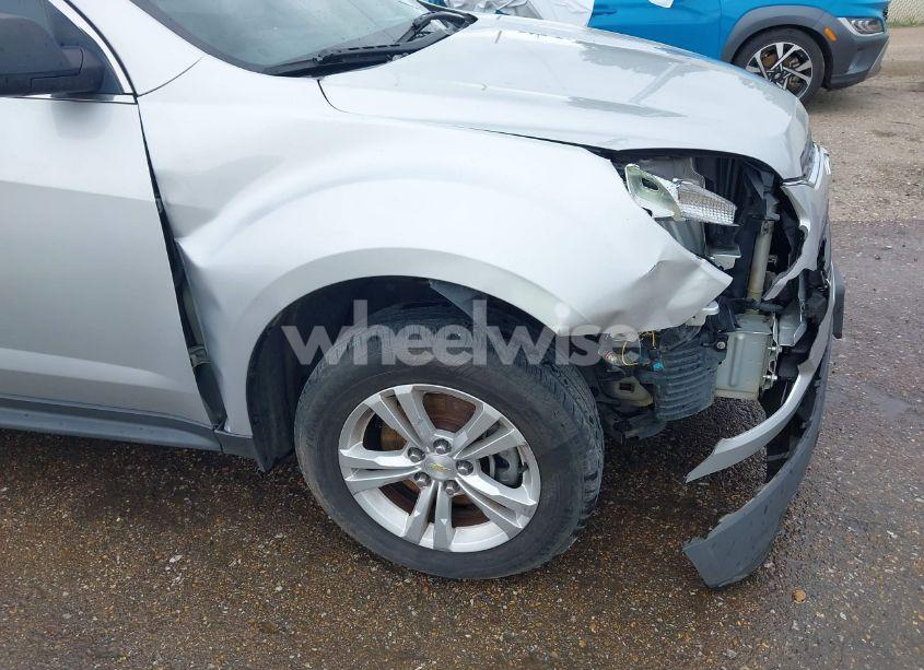 Photo 17 of 2017 Chevrolet Equinox LS (VIN 2GNALBEK0H1526492)