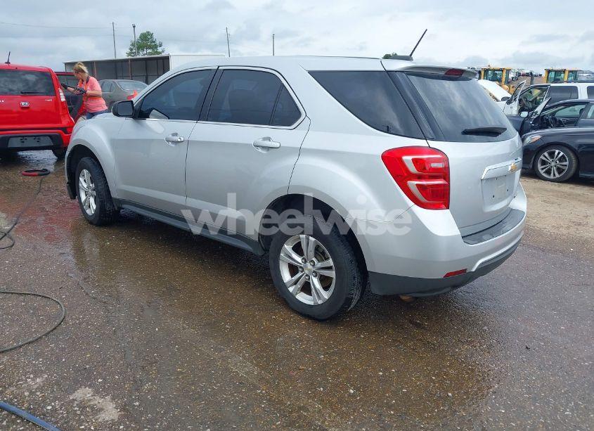 Photo 3 of 2017 Chevrolet Equinox LS (VIN 2GNALBEK0H1526492)